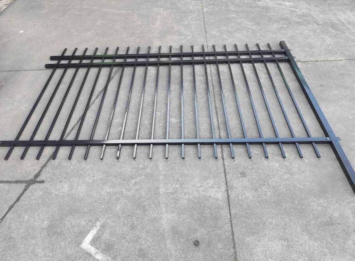 Brand New Galvanized pipe Fence panel