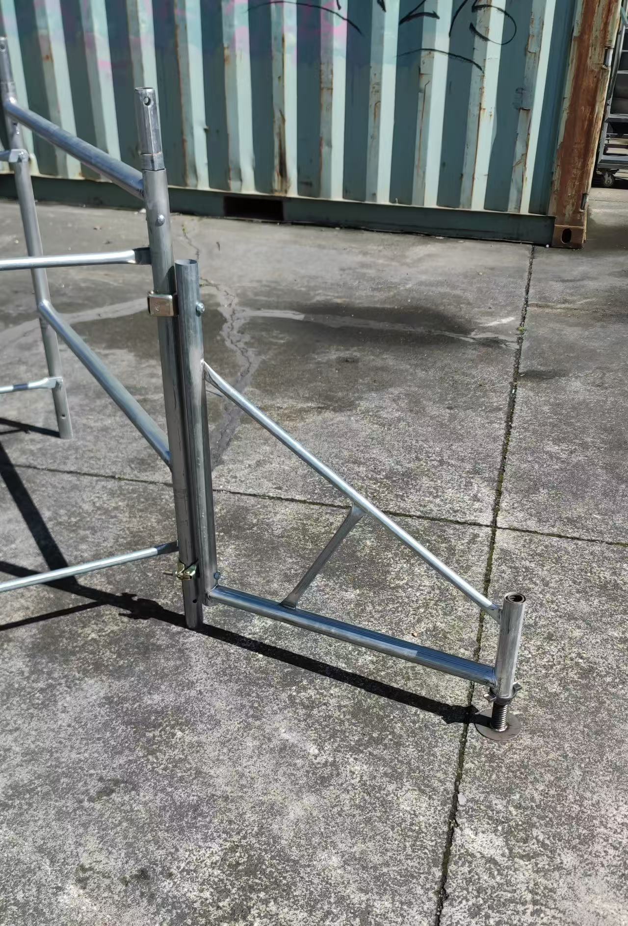 Brand New Scaffolding Outrigger