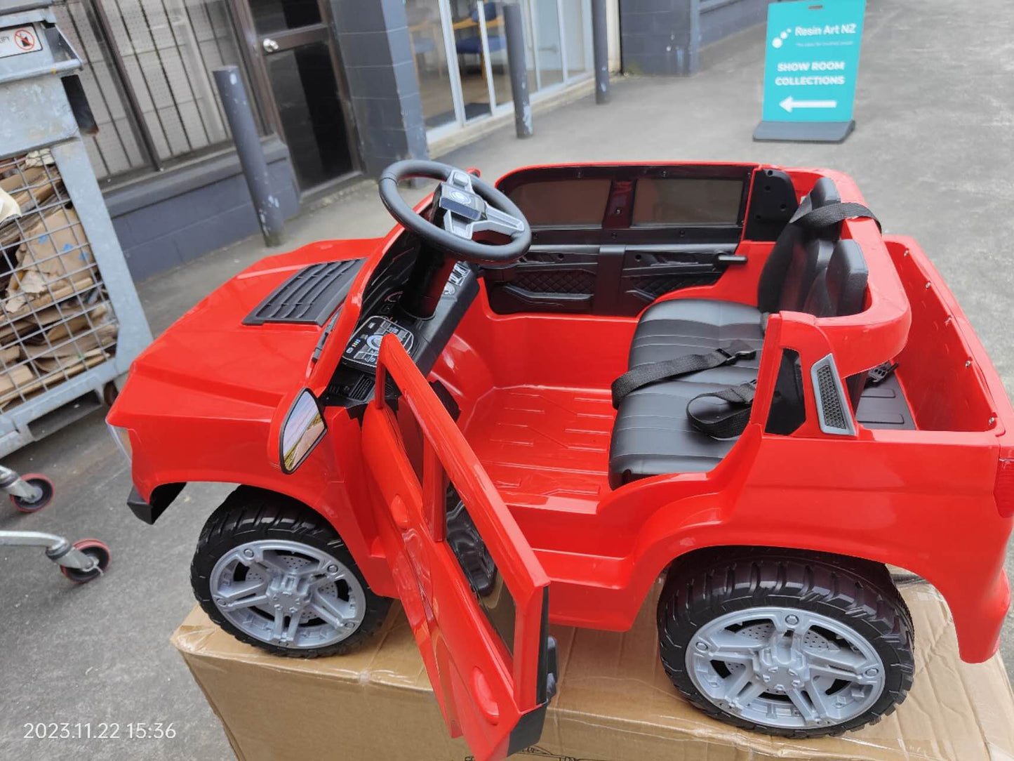 Brand new kid's ride on car