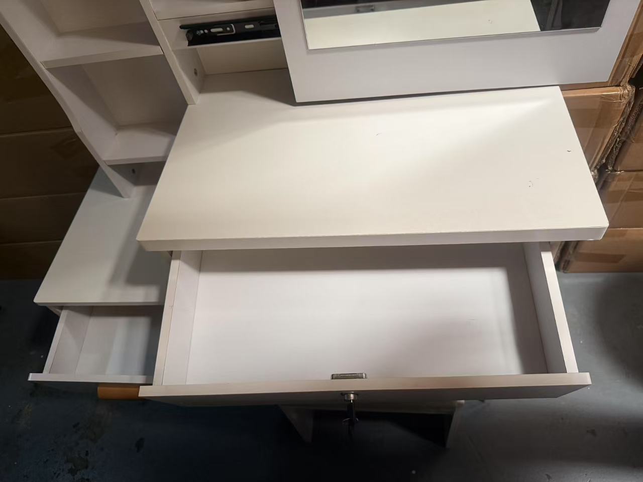 Dressing table with mirror Stool