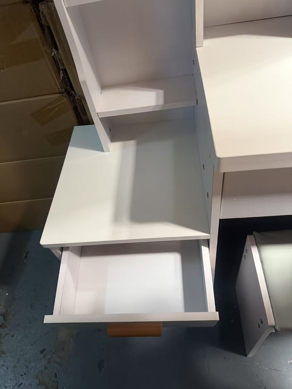 Dressing table with mirror Stool