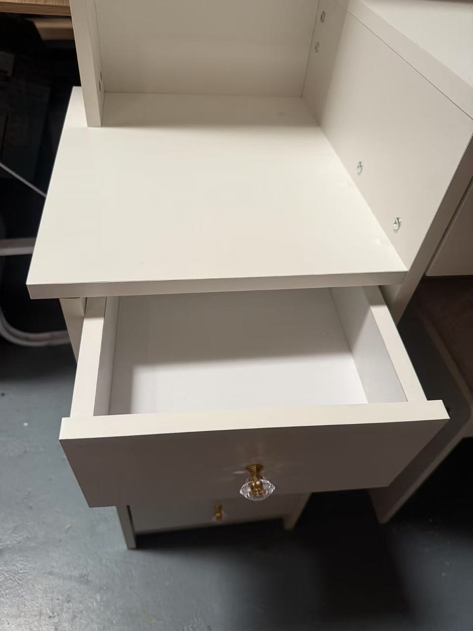 Dressing table with LED LIGHT mirror and stool