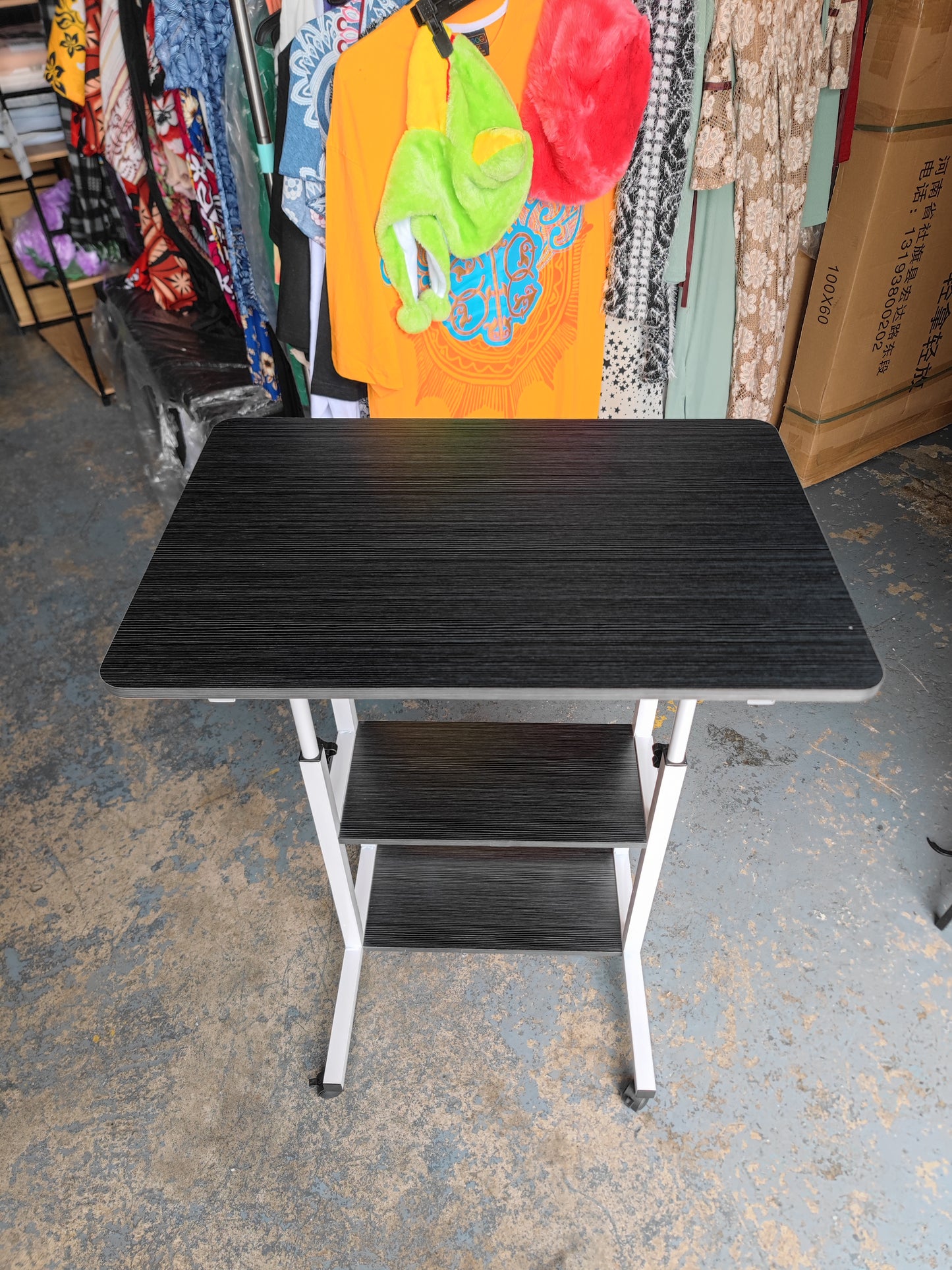 Portable Table with Wheels , Adjustable Table with Wheels