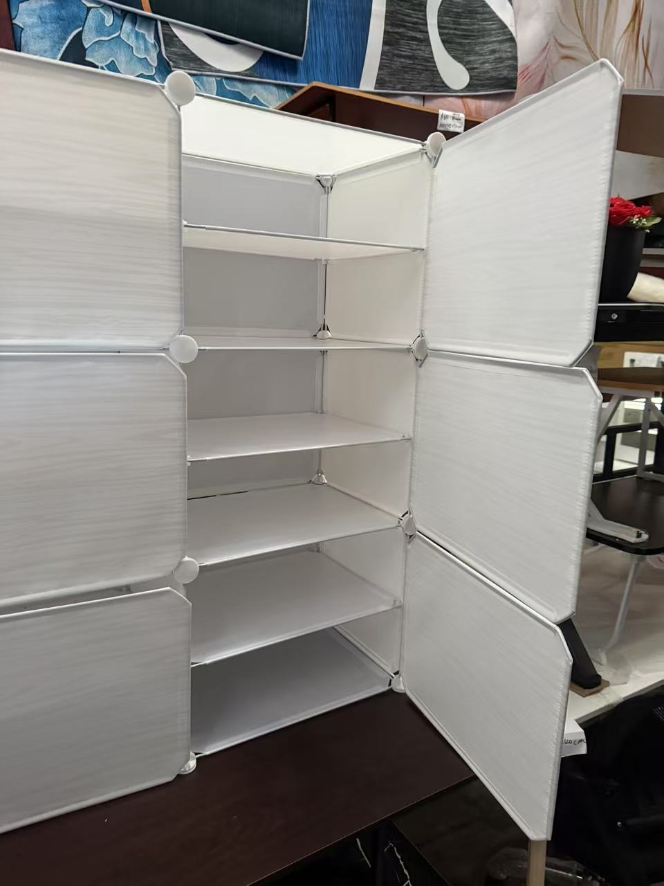 Brand new shoes cabinet / shoe rack